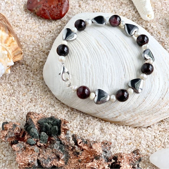 Genuine Garnet & Hematite Heart Bracelet - Guard your Heart - Picture 2 of 4